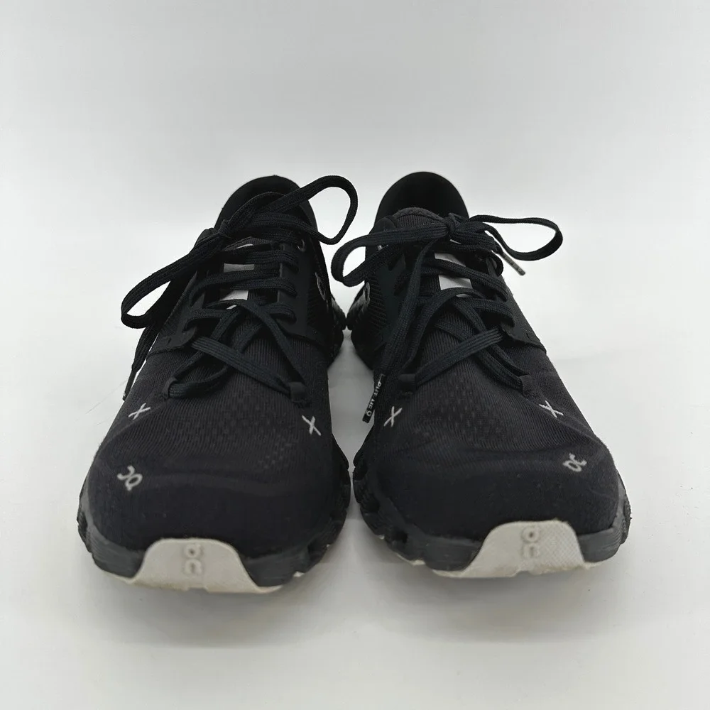 On Running Women's Black and White Cloud Sneakers - Picture 2 of 8